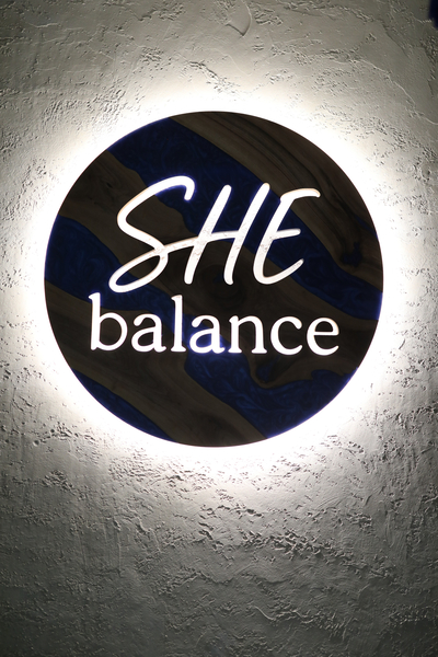 Zdjęcie na okładce dla She Balance - studio jogi i pilatesu